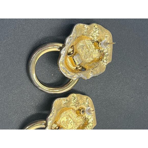 Kenneth Jay Lane‎ Vintage 
Lionhead Doorknocker Rhinestone Eyes Earrings - Picture 9 of 14